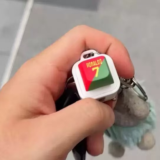 Llavero con temática de fútbol - Prank Toys reseña y precio
